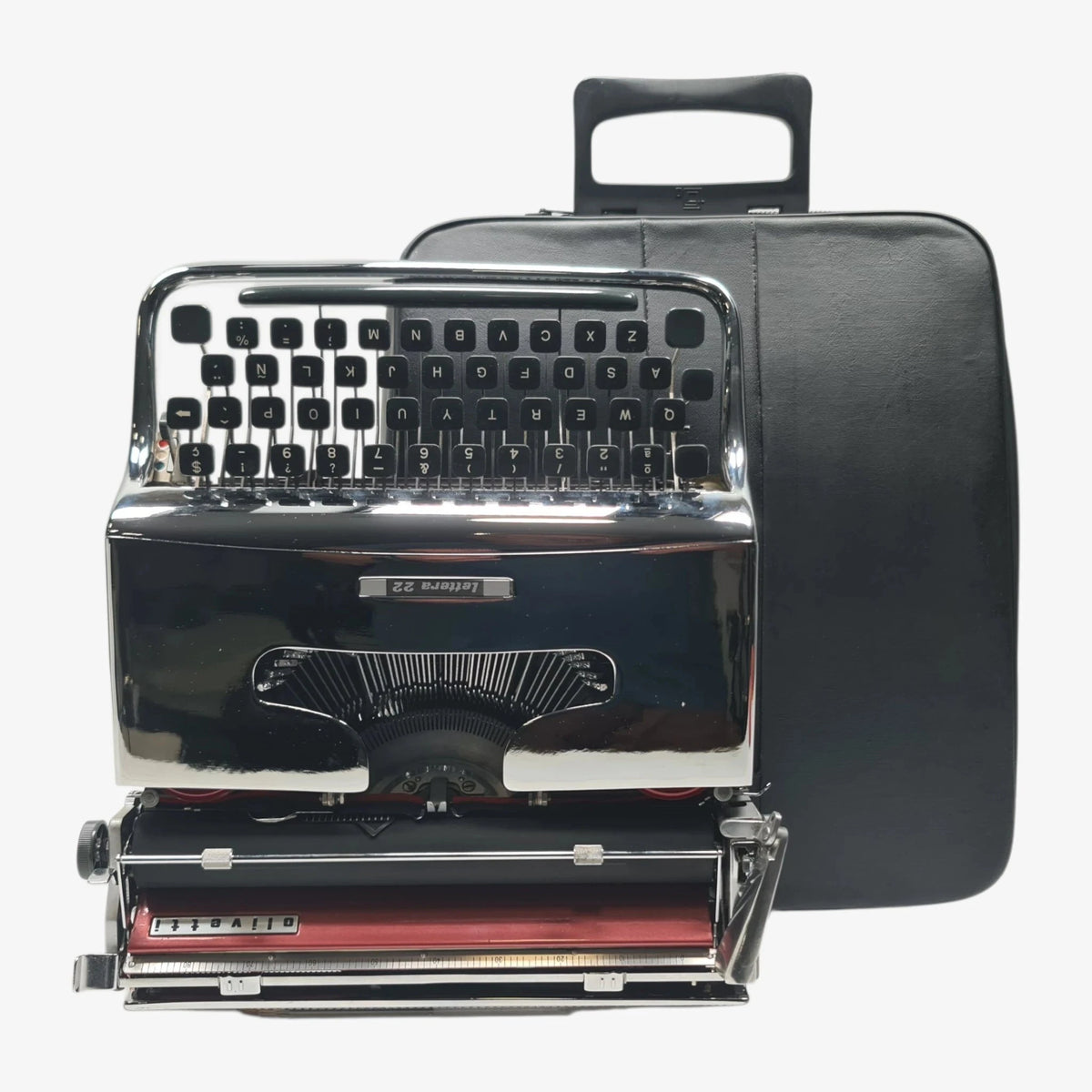 Olivetti Pluma 22 - Chrome Limited Edition Typewriter QWERTY ElGranero Typewriter.Company