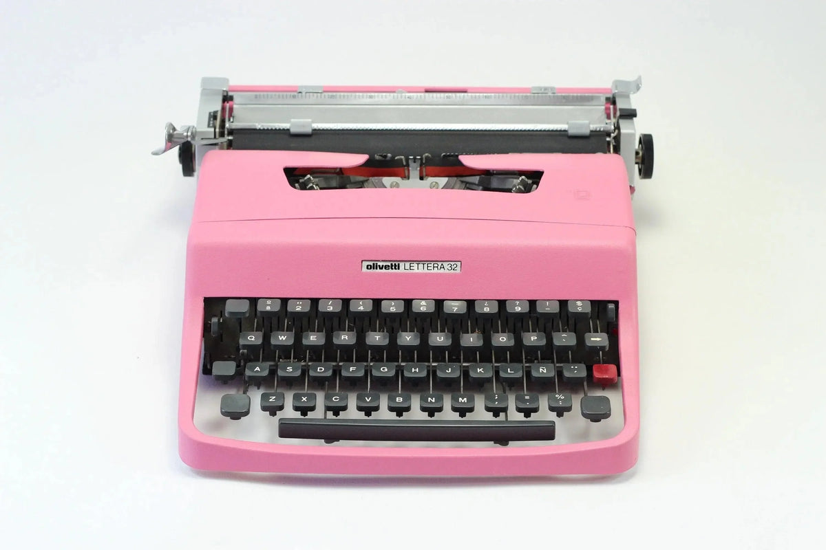 Olivetti Lettera 32 Rose, Machine à écrire manuelle vintage, Rénovée - ElGranero Typewriter.Company