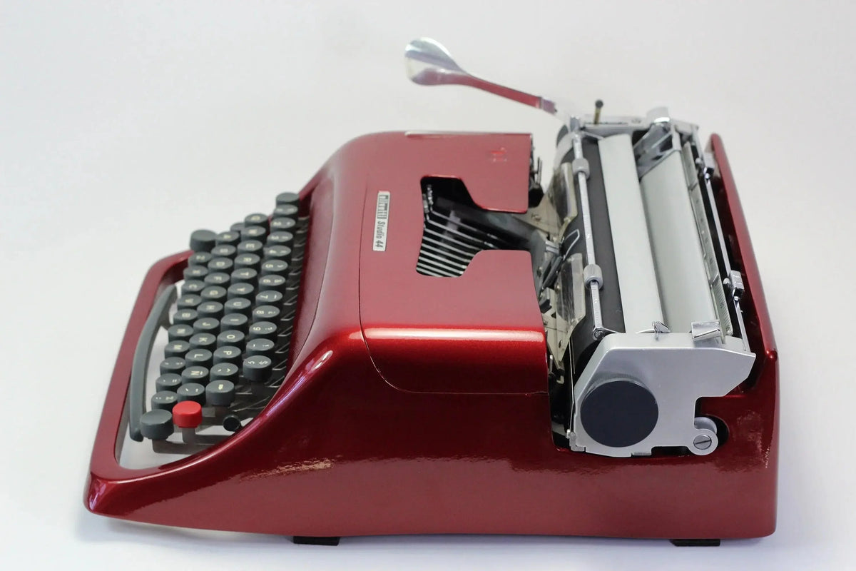Olivetti Studio 44 Burgundy Vintage Typewriter, Restored - ElGranero Typewriter.Company