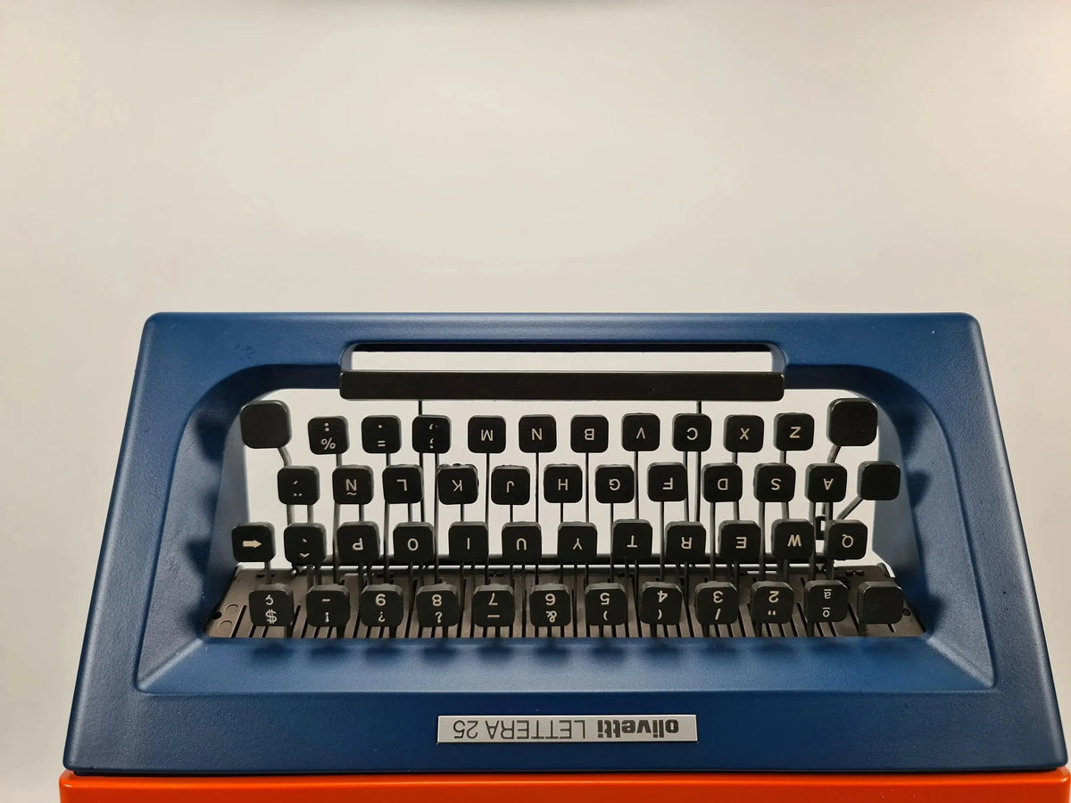 VENDU ! Olivetti Lettera 25 Bleu Marine / Orange, Machine à Écrire Manuelle Vintage, Rénovée - ElGranero Typewriter.Company