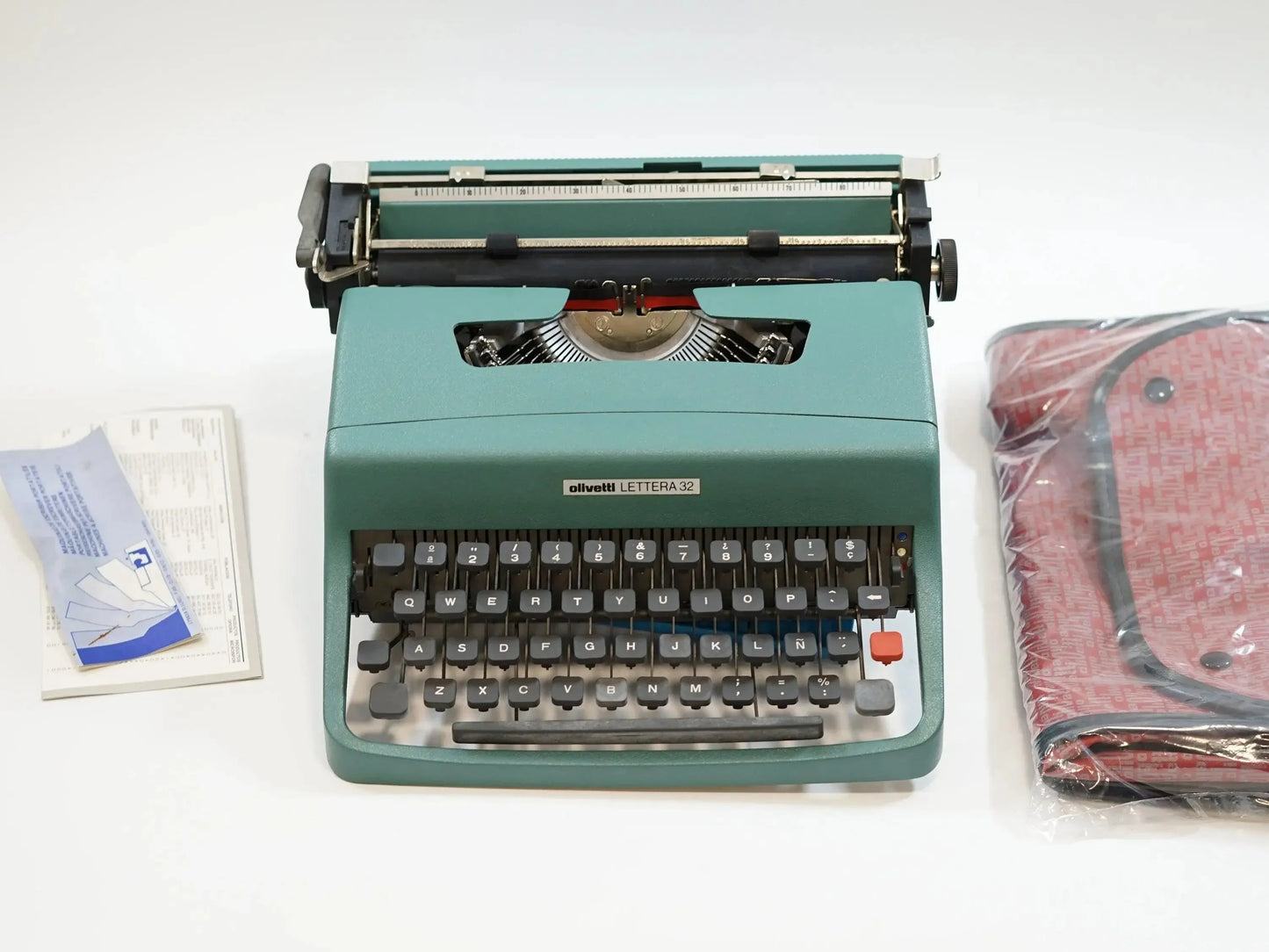 SOLD! Extremely Rare! Just Unboxed New Olivetti Lettera 32 Typewriter - ElGranero Typewriter.Company