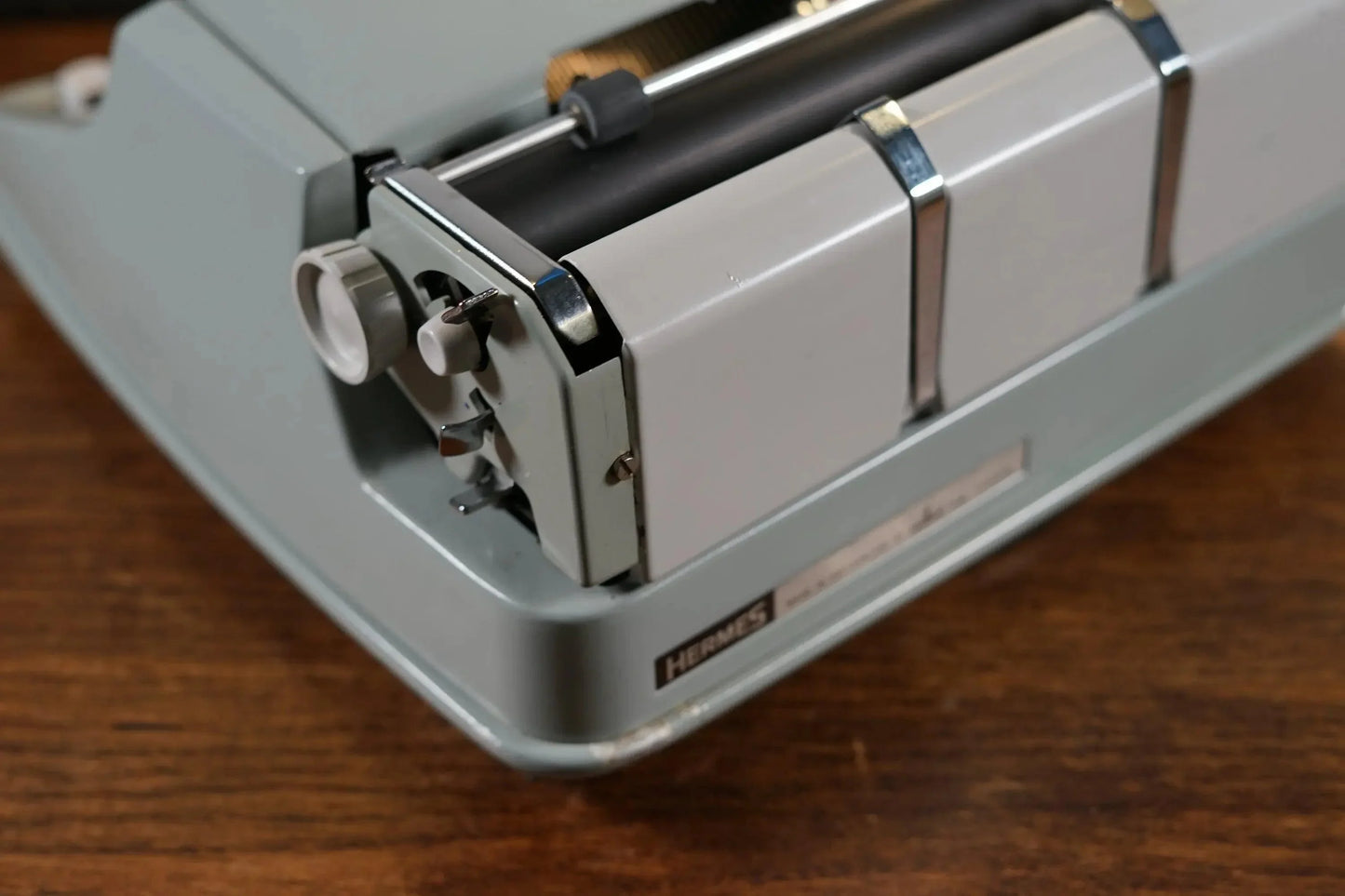 SOLD! Hermes Media 3 Typewriter 13cpi Elite Techno, Antique, Maths / Physics / Greek - ElGranero Typewriter.Company