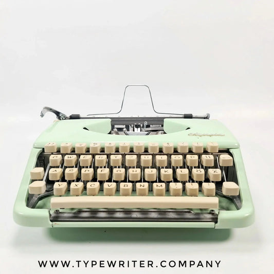SOLD! Olympia Splendid Green, Vintage Manual Typewriter, Refurbished - ElGranero Typewriter.Company